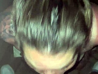 le doy toda la pija en la boca hasta el fondo hasta sacarme toda la leche