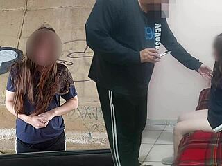 viejo offers money to jovencita under the bridge for unprotected sex