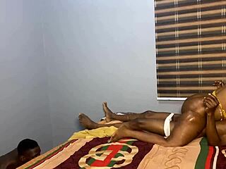 Double Pussy Penetration Causes Uncontrollable Squirting and Cumming