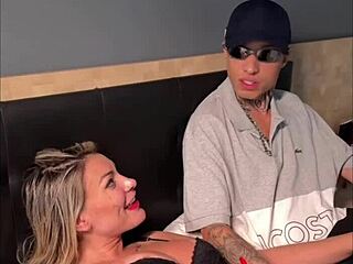 Putaria a 3 muita diversao e sexo quente com dotado