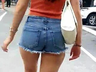 are you looking at those big asses on the street?