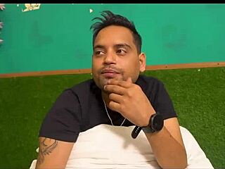 naughty indian girlfriend's first sex with new bf!