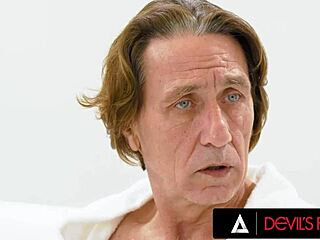 Devils film - nympho girl vina sky knows how to ride a cock like a cowgirl