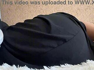 Arab teen without panties gets horny and wet