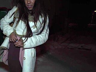 Public Agent When She Saw His Big Cock She Wanted It Deep