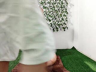 want to see hot ass fuck in threesome?