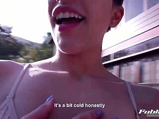 I want you to enjoy my body while i masturbate and cum - spanish