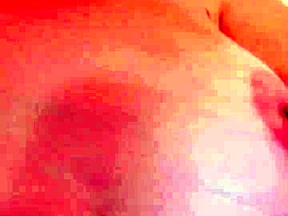 Amazing Solo Performance!