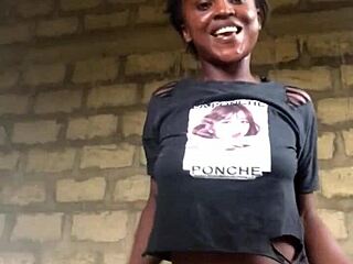 Crazybitch strip tease till she twerk from half naked to total naked