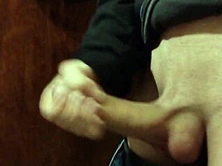 Skinny Amateur Jerking Off in Bathroom