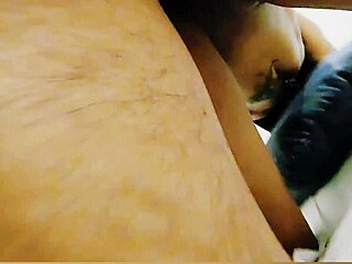 Intriguing gym encounter where bro fucks muscular slutty girl without condom in doggystyle