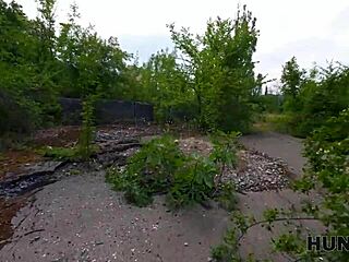 Hunt4k brunette picks up stranger for passionate outdoor meeting