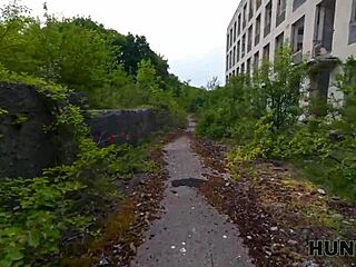 Hunt4k brunette picks up stranger for passionate outdoor meeting