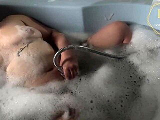Chubby Lexie Grant in Bathroom