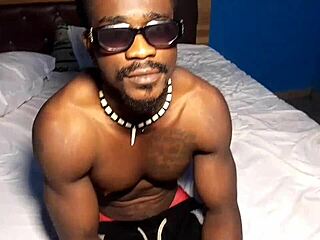 wizzy brown passionately moans with betty skaly