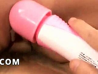 Watch Aizawa Ren's slutty blowjob lead to rough fucking and creampie!