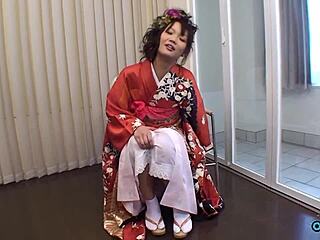 asian babe flashes cunt and gets pussy rub.