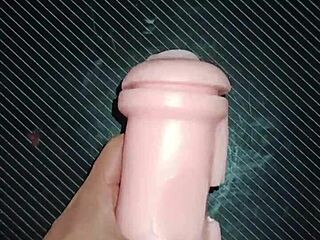 kissy blowjob followed by sex filling her entrance with milk