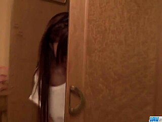 i love watching maki horiguchi in these perfect spicy scenes with blowjobs and creampies