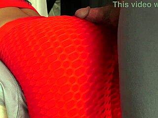 i couldnt believe she gave me a massage with a cum load inside her dripping pussy