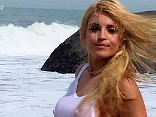 Fernanda Abra�o Loira Da Laje