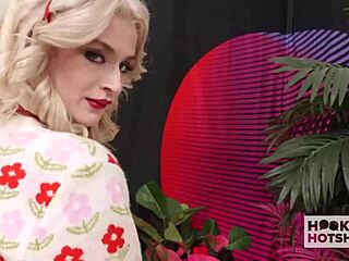 Petite slut emma rosie meets bryan gozzling for sloppy anal action