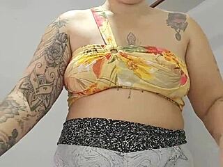 shoving shorts deep into her wet slit flashing that split-open exhibitionist pussy crack