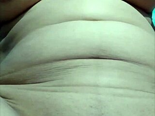 wanna see this pussy teased till it drips?