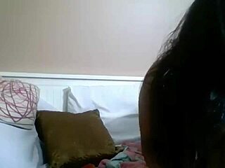 BIG DILDOS FIST LUSCIOUS MAXINE X'S WET PUSSY TO SQUIRTING ORGASM