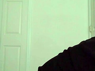 Stretch That Ass For Workout And Jerk Off With Me Now! 💪🍑