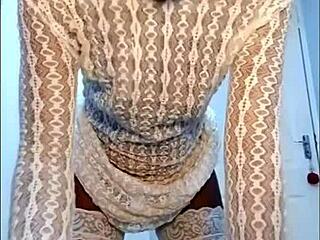 hey neighbor my big pussy lips squirt hard while i vibe my curvy ebony body for you