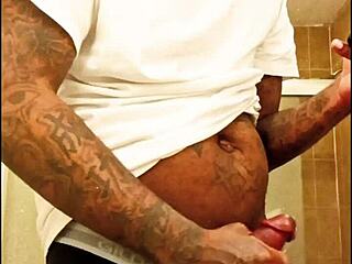 oh man youngstarbrazy gets me so hyped warming up her tight body for that new stuff!!