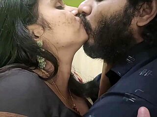 sauteli behen ki choot kholi... har hadd se chudai!