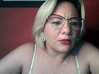 pure bliss cumming deep in her perfect pussy!!