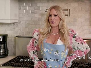 i baked cookies but mommy danielle renae n mighty dee want my big cock ridin