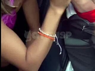 Casada Safada Fucks Macho in Street and Car While Corno Films Outside!