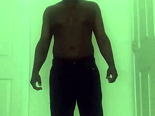 Continuing Her Free Singing and Dancing Performance 2