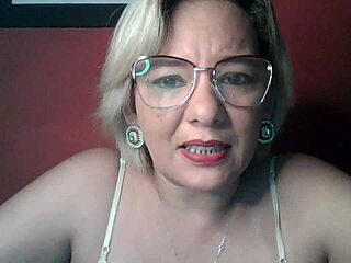 pure bliss cumming deep in her perfect pussy!!