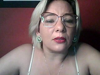 pure bliss cumming deep in her perfect pussy!!