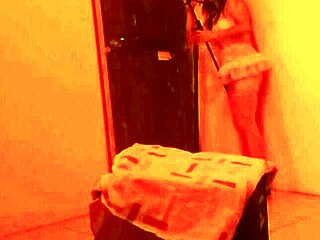 la puta gave me epic ball sucking blowjob for her new phone at cabaret