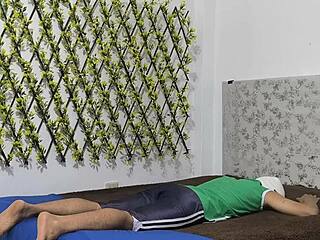 i fuck my stepmom's fat ass deep in homemade anal domination with her skirt up