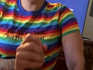 Milf sneaks bbc for deepthroat cheating session