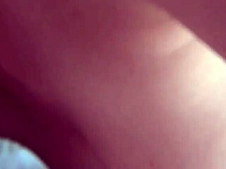 japanese mature woman has lunchtime affair with huge cock in 1-on-1 amateur sex