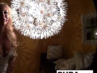 god, this sexy blonde pornstar's retro tease gets me so worked up in her solo play