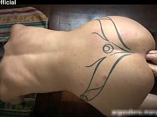 Slut stretches ass with huge dildo before intense anal fisting in heels