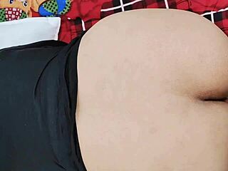 wow boyfriend rams girlfriend's ass in brutal full anal gypsy hardcore with hindi screams!