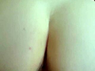 reverse cowgirl ride ends with hot creampie filling her up