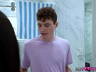 stepsis, put it on then ride this huge dicked stepbro pawg style!