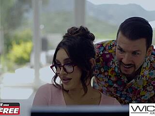 Nerdy Big-Titted GF Rides Cowgirl After Helping Out Hard Doggystyle