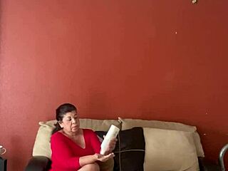 hey, getting a pussy massage feels amazing 😍